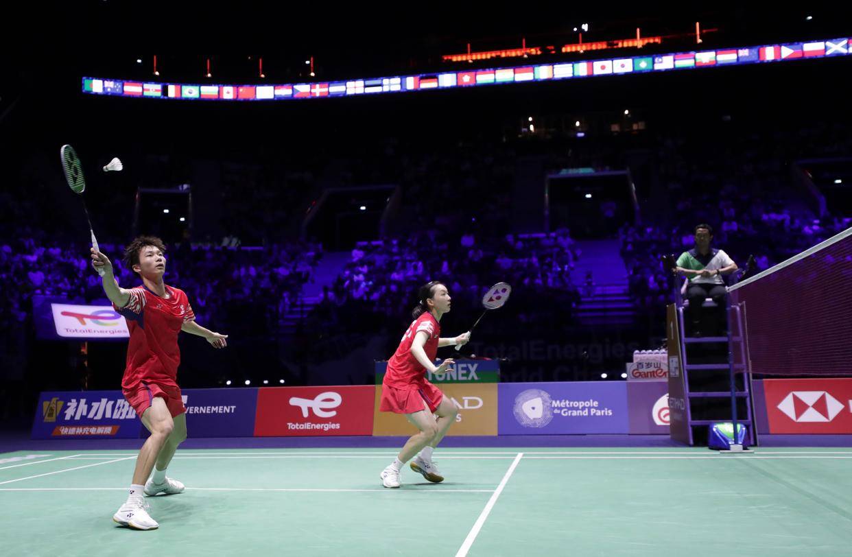 战术对比与 战术对比与