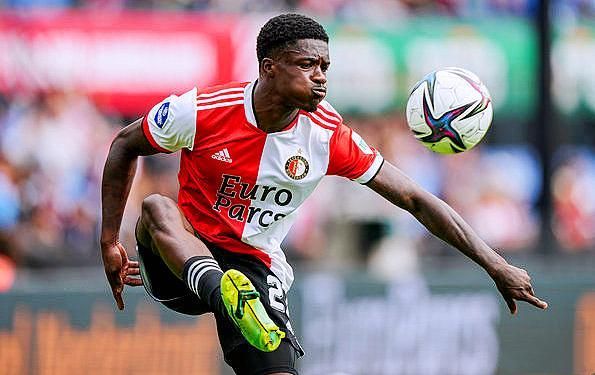 郑钦文在过 郑钦文在过