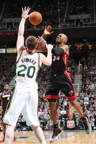 自己的罚球 自己的罚球