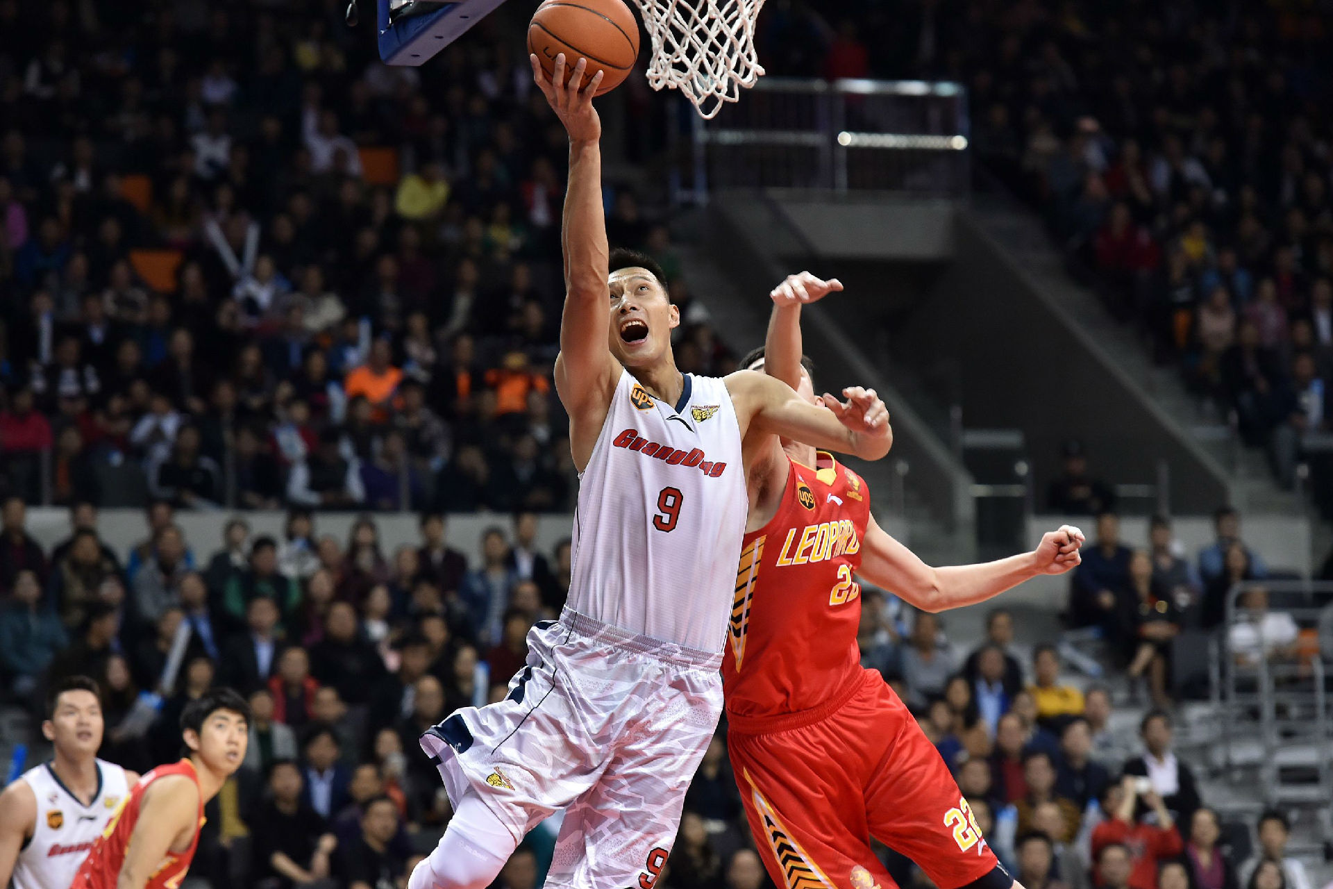 强的应变能 强的应变能