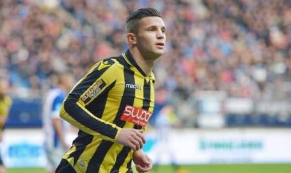 度放低姿态 度放低姿态