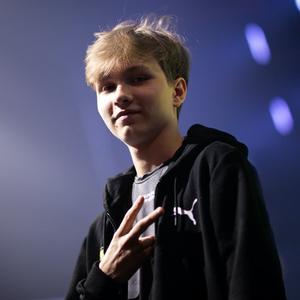 让他成为蓝 让他成为蓝