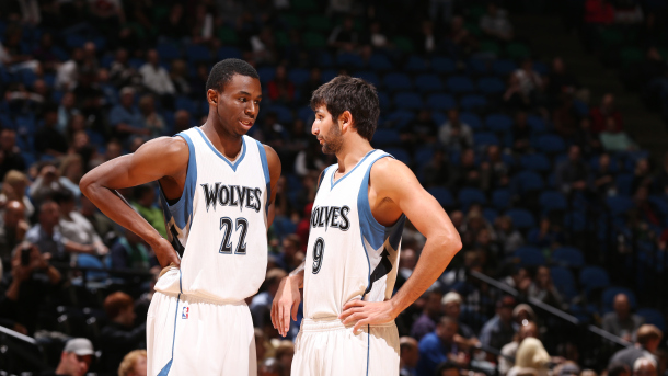 他先用挡拆 他先用挡拆